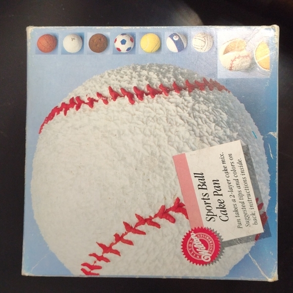 Wilton Kitchen Wilton Sports Ball Cake Pan New In Box Make